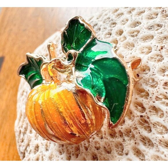 Pumpkin Brooch Pin New Fall Leaves Thanksgiving Bountiful Harvest Festiv… - Picture 8 of 10